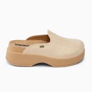 Reef Vista Skye Clog in Natural Raffia
